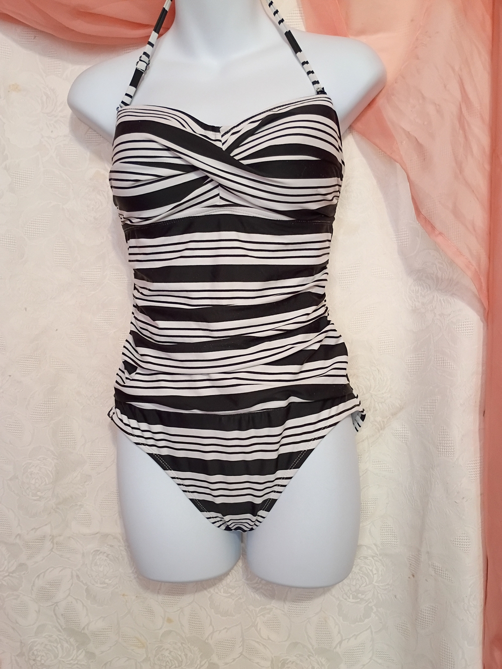 Catalina Ladies Black and White Striped Halter One-Piece Swimsuit Sz Sm